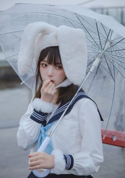 绝色儿媳电影_迅雷手机免费观看