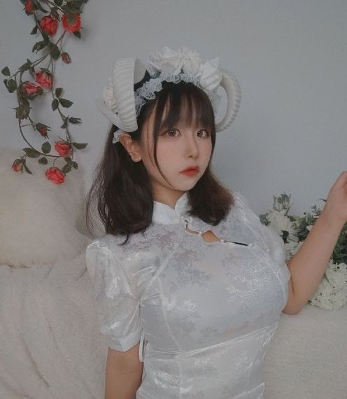 公公和两个儿媳妇_迅雷下载电影