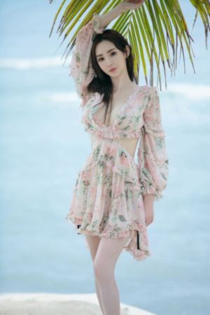 上帝也疯狂2_BDHD高清在线观看