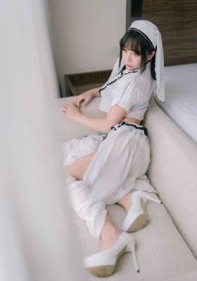 善良的下属妻子_HD电影完整版在线观看
